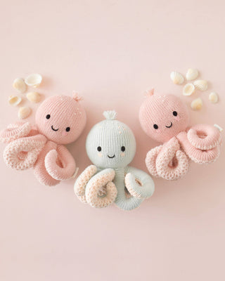 Cuddle+Kind Baby octopus (soft coral pink)