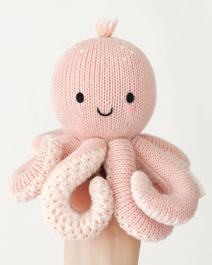 Cuddle+Kind Baby octopus (soft coral pink)