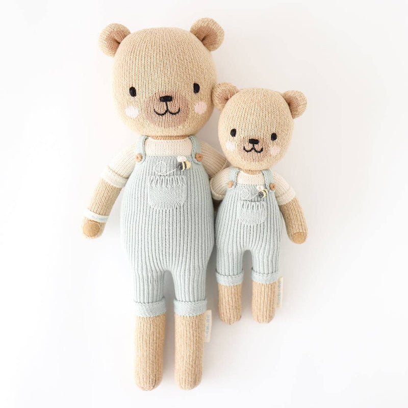 Cuddle+Kind Charlie the honey bear, gives 10 meals