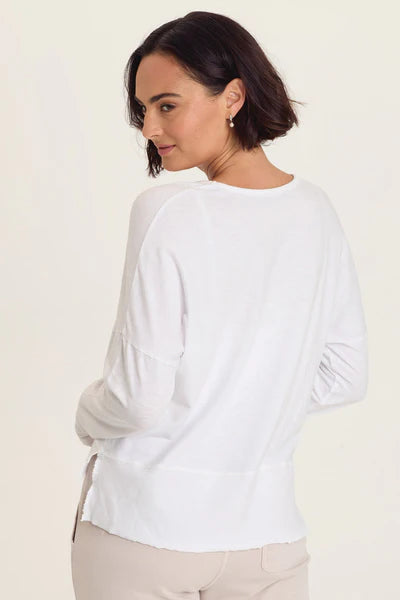 XCVI Wearables Odilia High-Low Long Sleeve V-Neck Top  in White