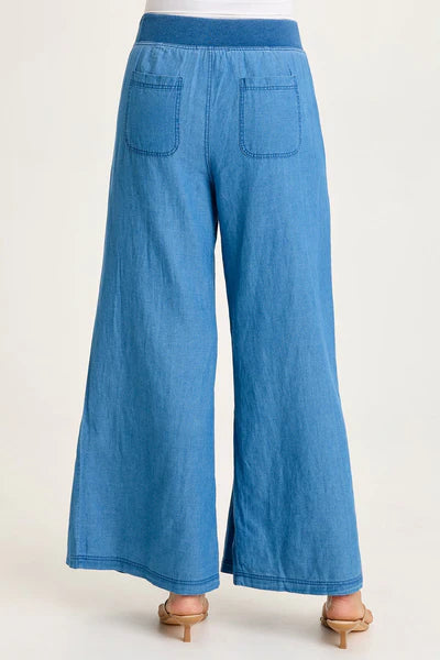 XCVI Jerona Indigo Pleated Wide Leg Pant  in Etiolate Wash