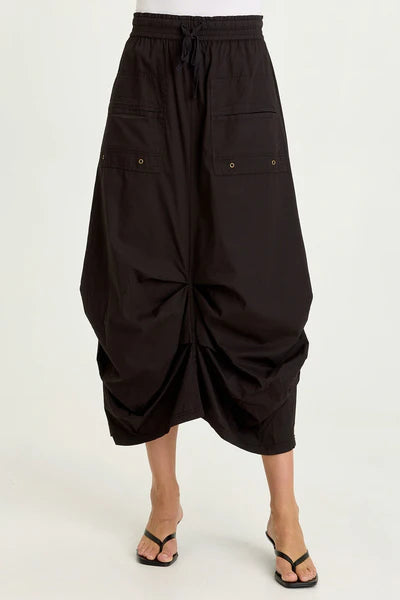 XCVI Wearables Hedvig Poplin Pleated Hem Skirt  in Black