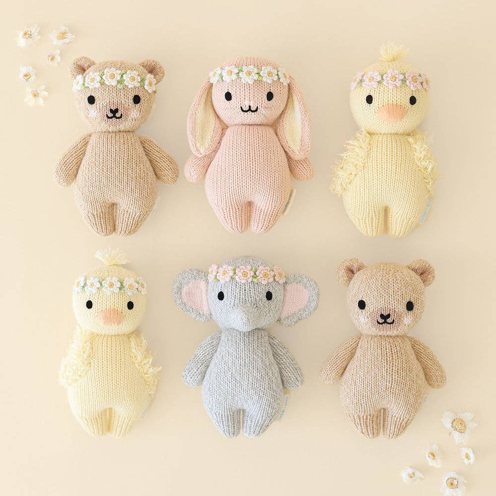 Cuddle+Kind Baby elephant (blush floral), gives 5 meals