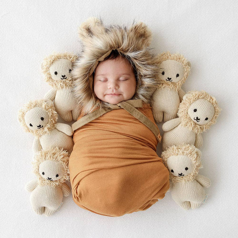 Cuddle+Kind Baby lion, gives 5 meals