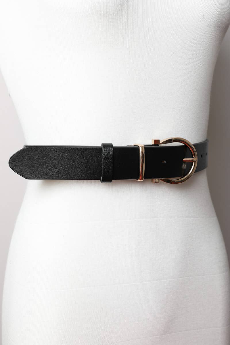 Chic Horseshoe Gold Buckle Belt – Western Style Vibes 🧲