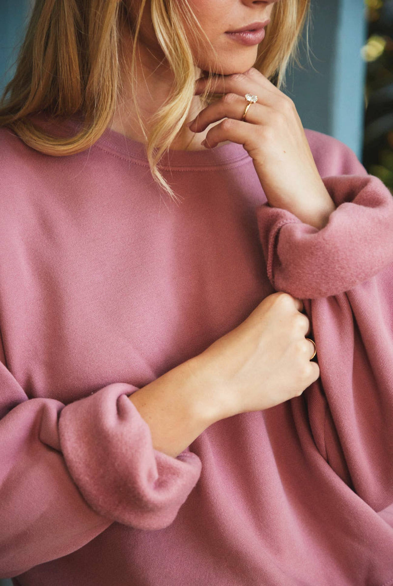 SALT WATER AND SUNSETS Mid Graphic Sweatshirt