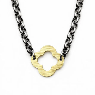 Erin Gray Gold Clover Allure Short Necklace in Mixed Metal