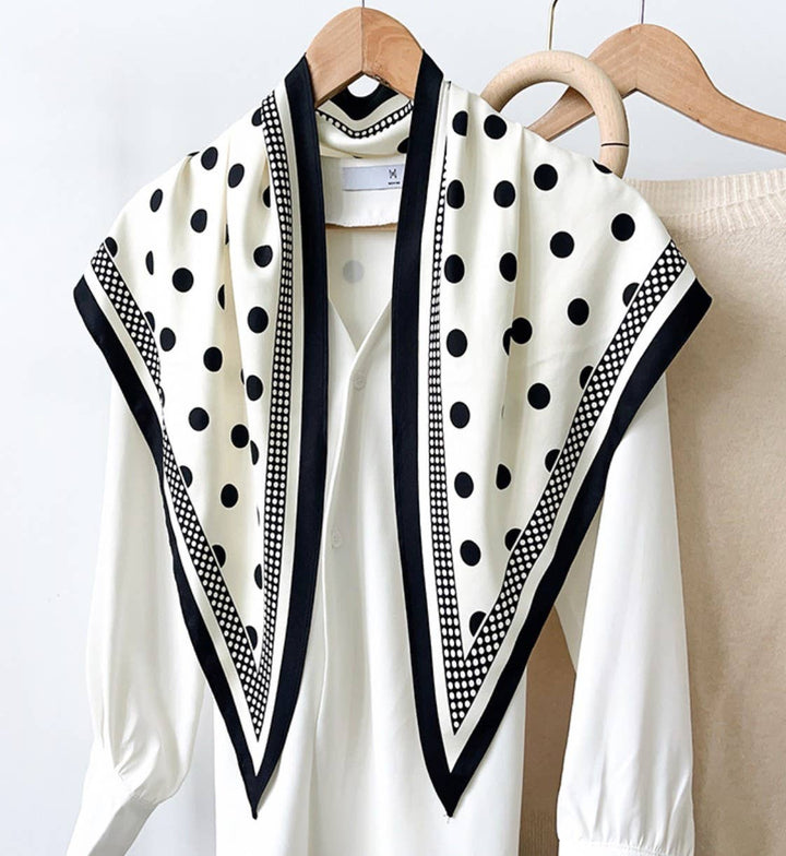 Printed Triangle Scarf – Bandana Style Wrap / Shawl