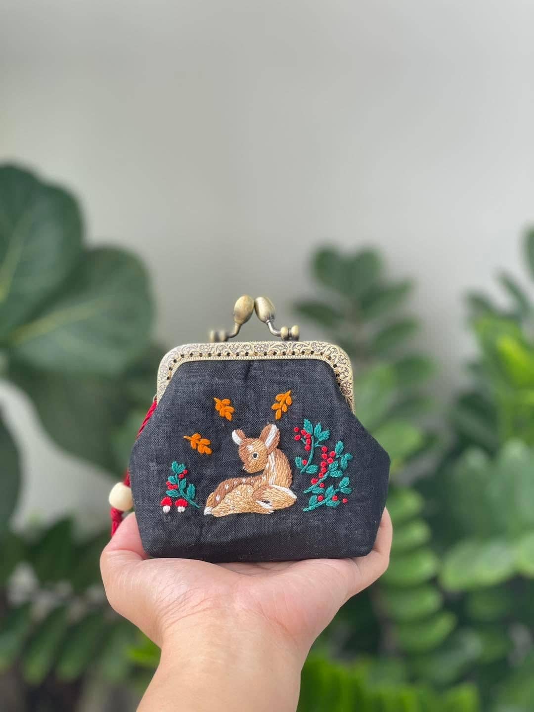 Deer Embroidered Navy Blue Coin Purse ✅