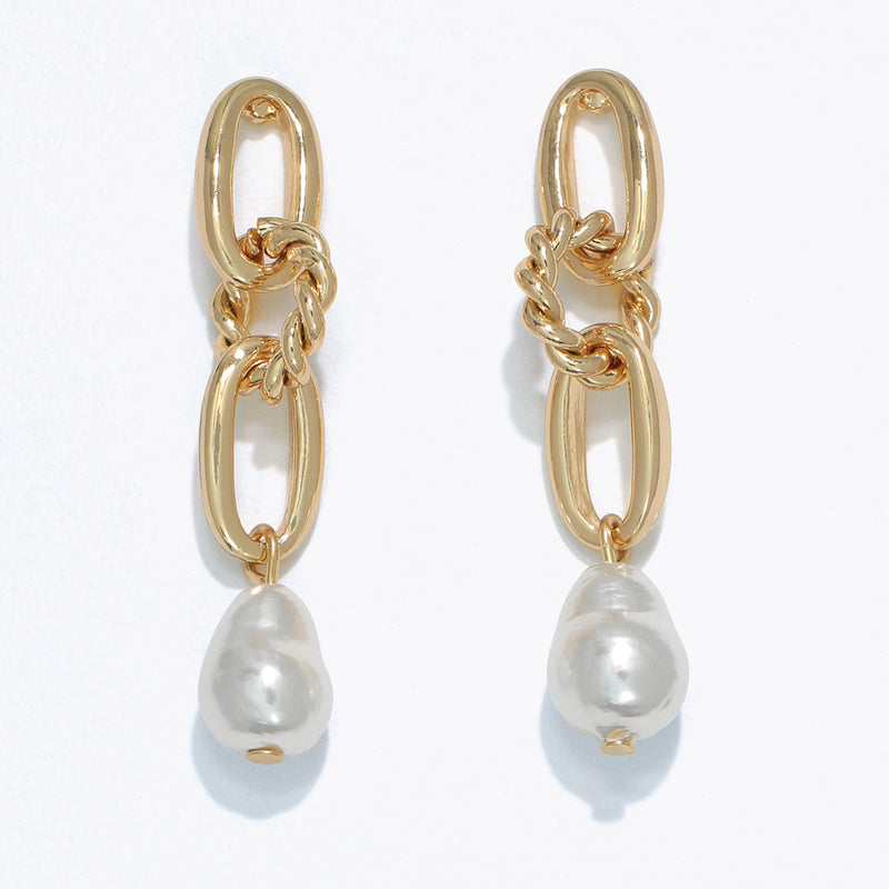 Earrings-Gold Links with Pearls