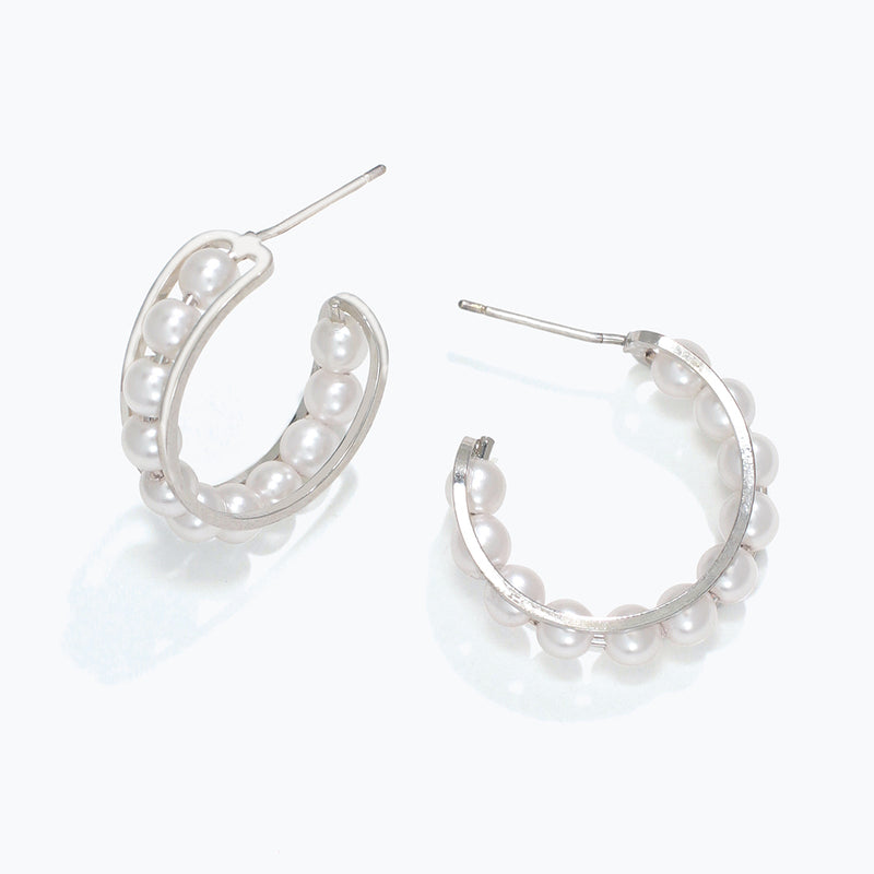Earrings-Silver Hoops w Pearls