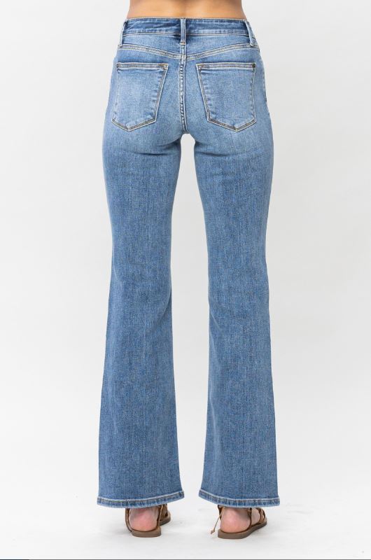 82551 FINAL SALE Judy Blue Mid-Rise Vintage Wash Button Fly Bootcut Jeans - Sizes 0-22W