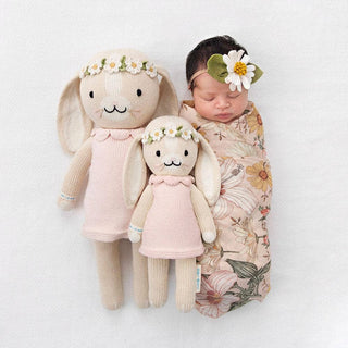 Cuddle+Kind Hannah the bunny (blush), gives 10 meals