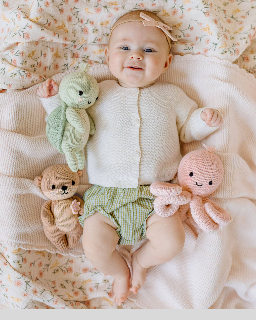 Cuddle+Kind Baby octopus (soft coral pink)