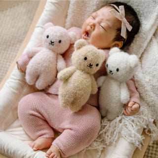 Cuddle+Kind Baby bouclé bear (honey)