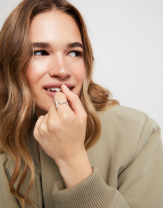UNOde50 Open ring with white topaz