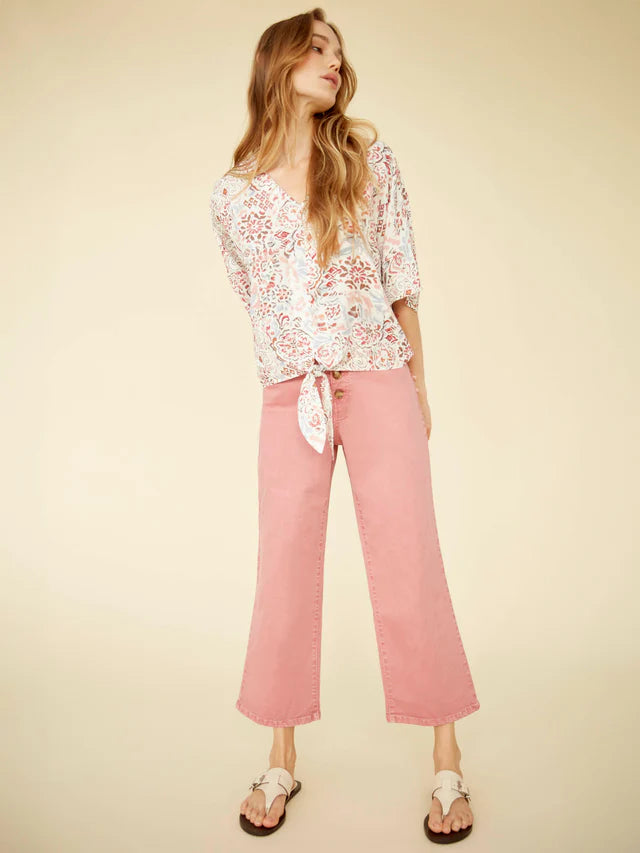 Charlie B Front Button-Fly Crop Twill Pants - Carnation