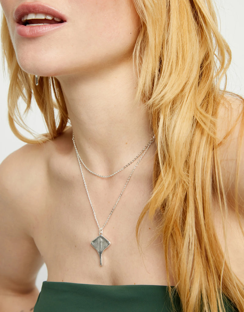 UNOde50 Multi strand chain necklace with manta ray  - Sterling Silver