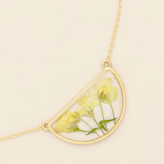Scout Pressed Flower Necklace - Yellow Baby's Breath/Gold
