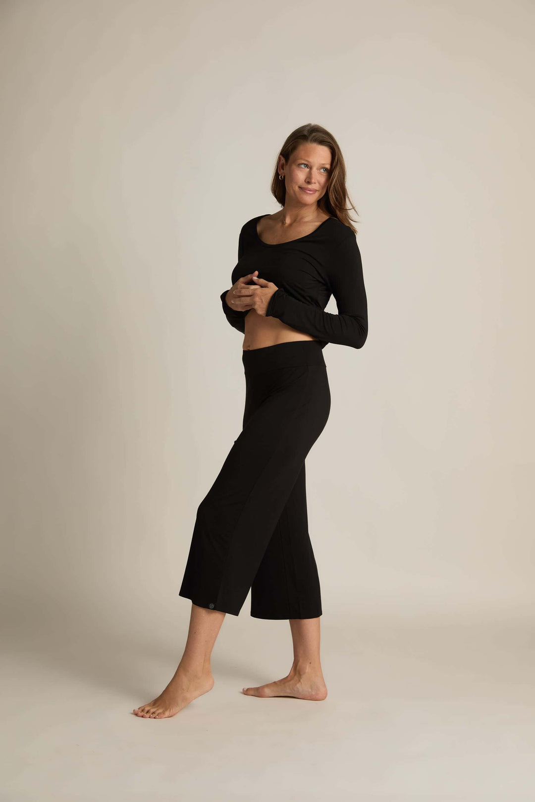 Faceplant Dreams Bamboo Wide-Leg Capri Pant - Black