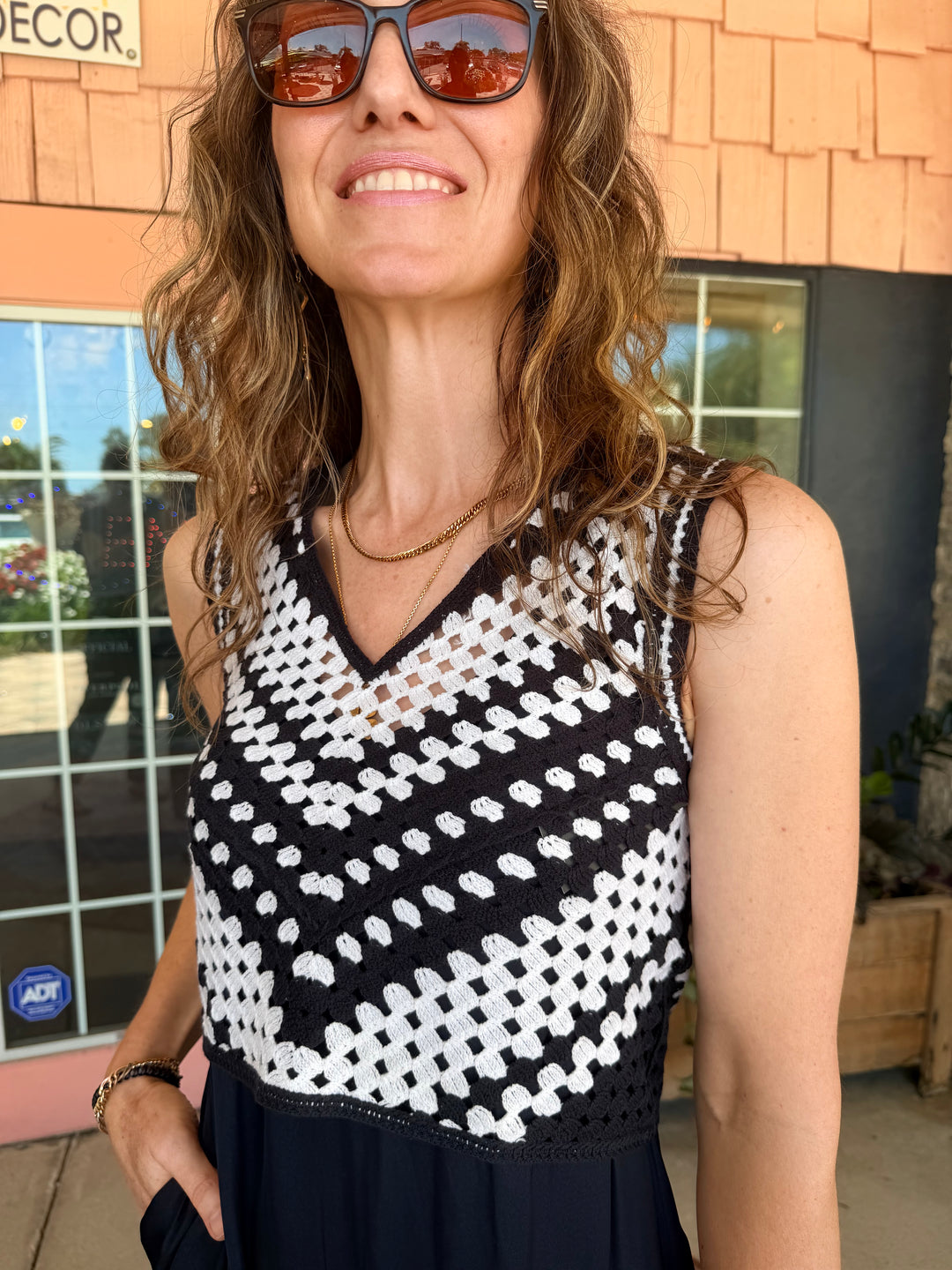 Liverpool Sleeveless V-neck Crochet Woven Dress Navy White
