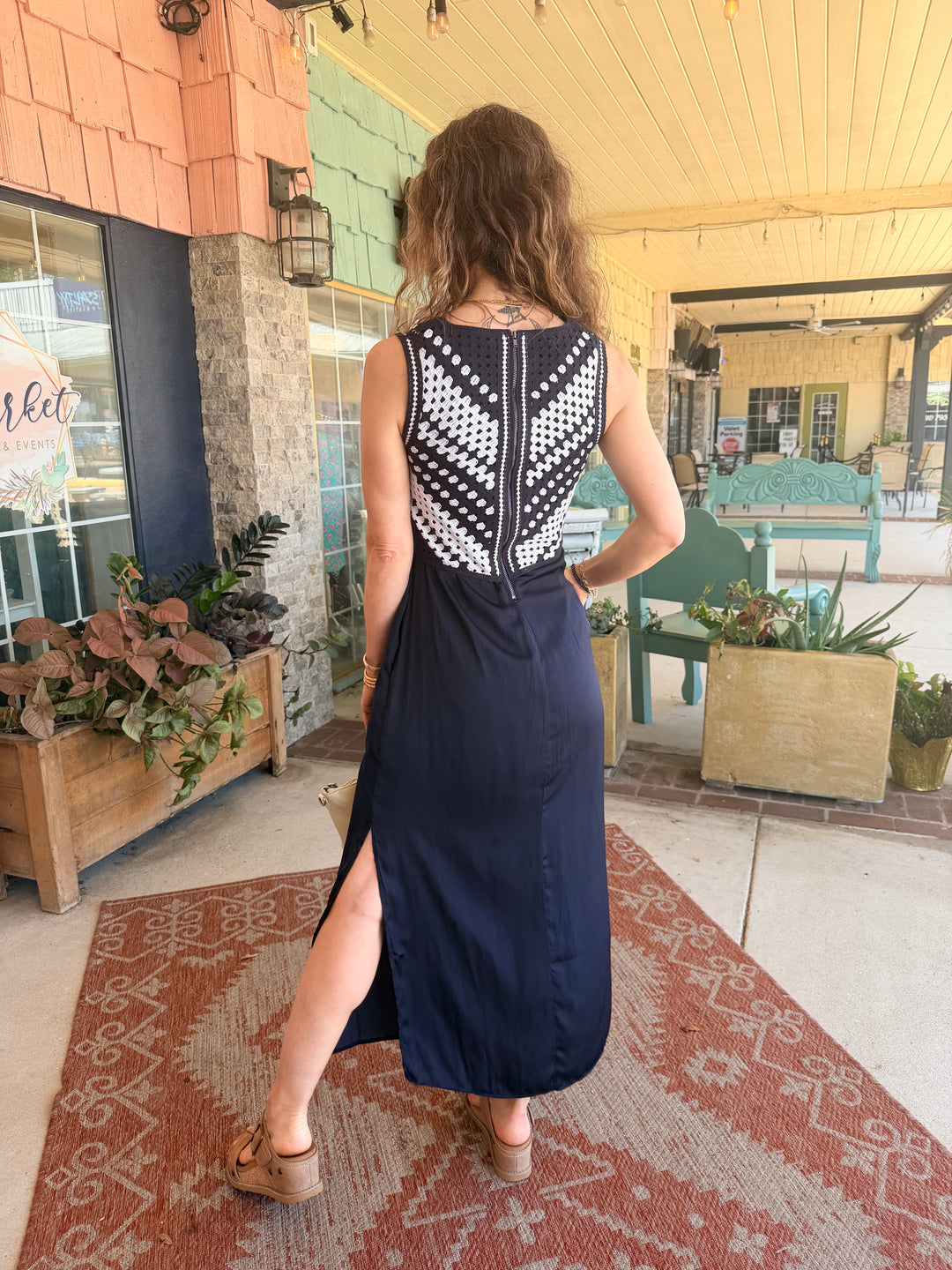 Liverpool Sleeveless V-neck Crochet Woven Dress Navy White