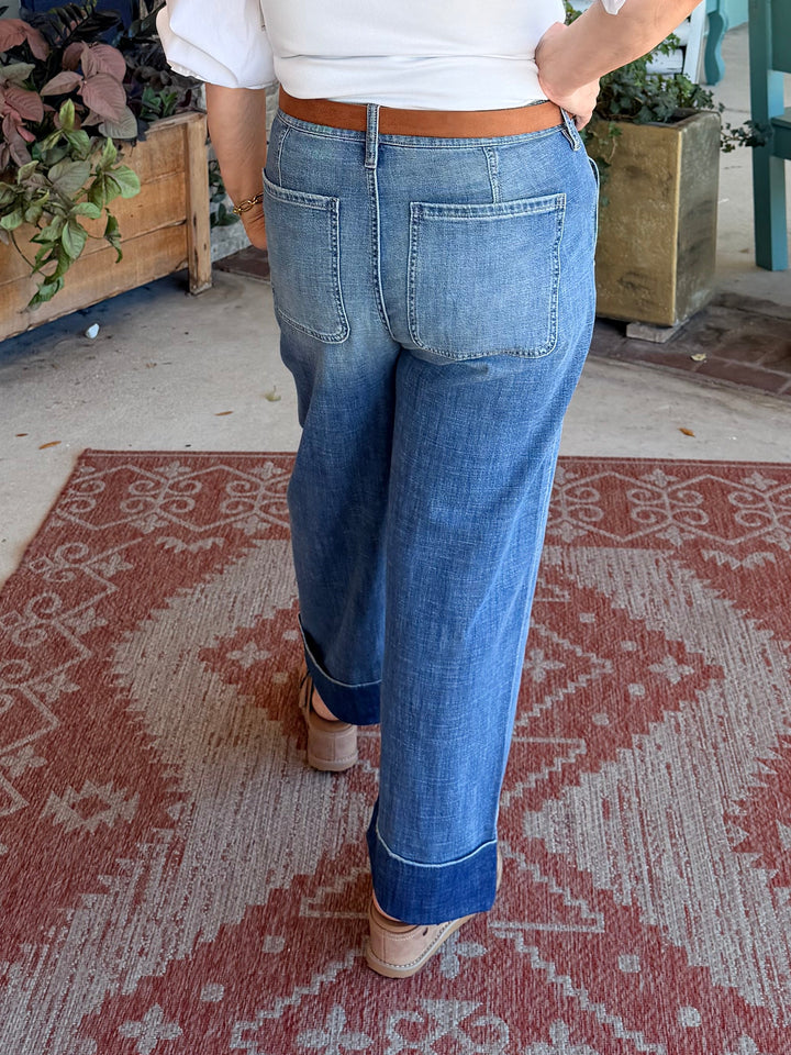 Liverpool Hi-Rise Relaxed Straight with Utility Pockets 27" Inseam