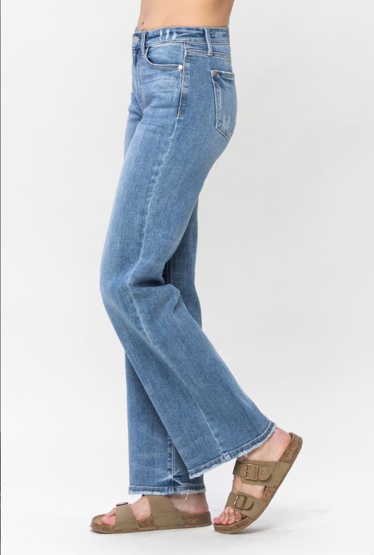82514 FINAL SALE Judy Blue Mid-Rise Vintage Wash Wide Leg Jeans - Sizes 0-22W