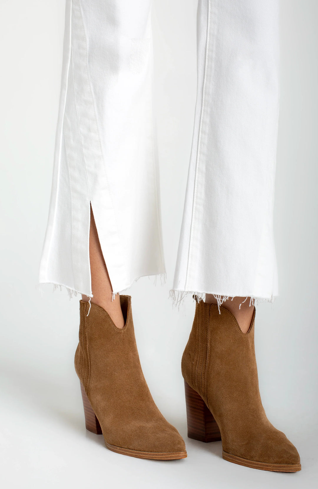 Liverpool Hannah Crop Flare With Twisted Slit - Bright White