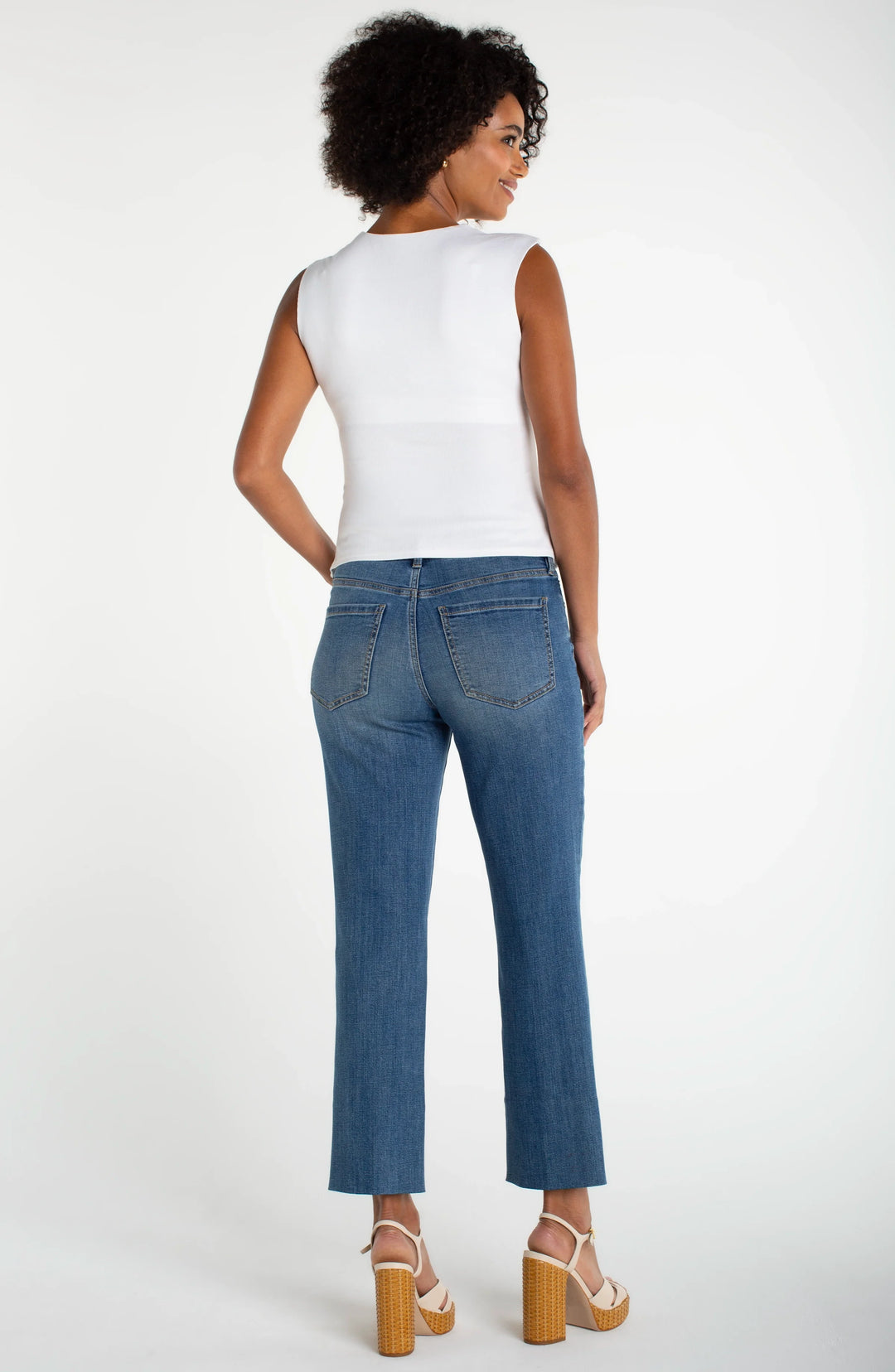 Liverpool Sleeveless Built-in Bra Knit Top Cream