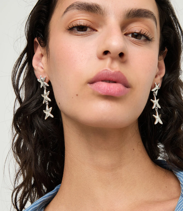 UNOde50 Earrings Orion Long earrings with 3 starfishes Silver