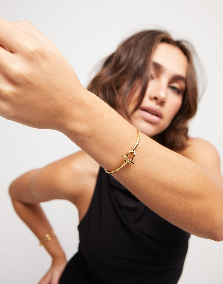 UNOde50 Bangle bracelet with white topaz - Gold