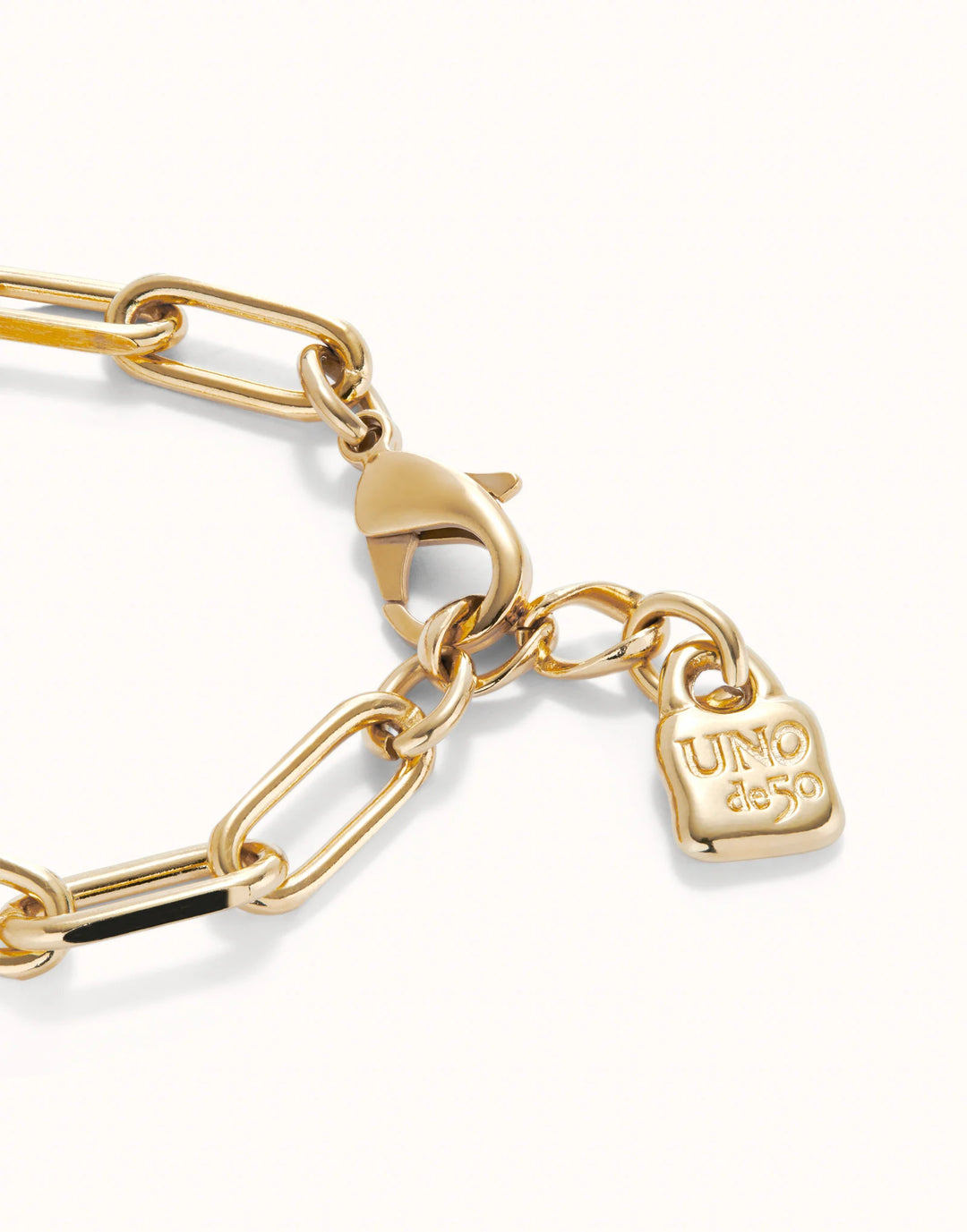 UNOde50 Paper Clip Link Bracelet with Padlock - Gold