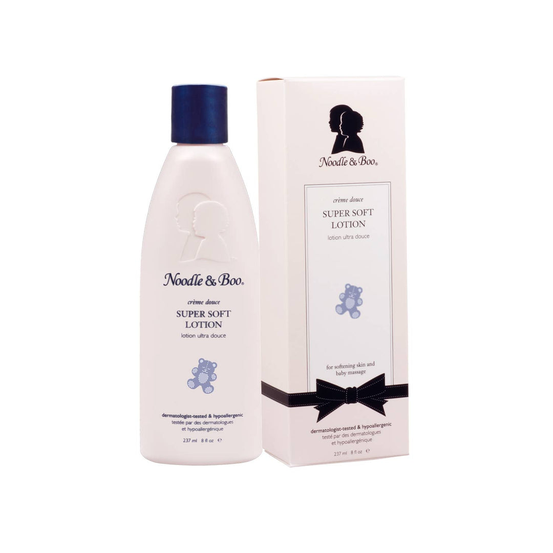 Noodle &amp; Boo Newborn Gift Set