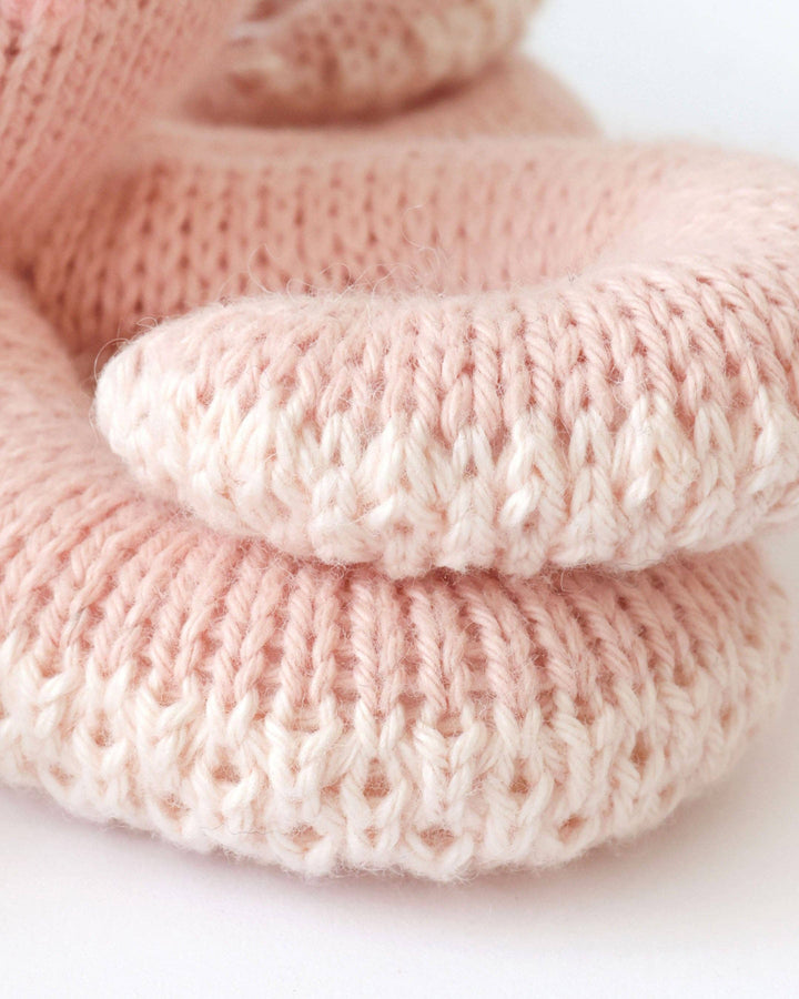 Cuddle+Kind Baby octopus (soft coral pink)