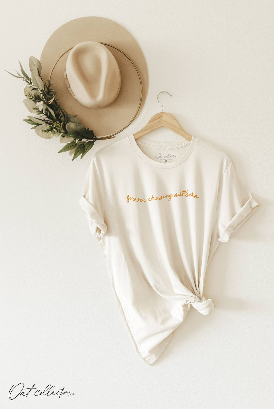 FOREVER CHASING SUNSET Graphic T-shirt - Tan