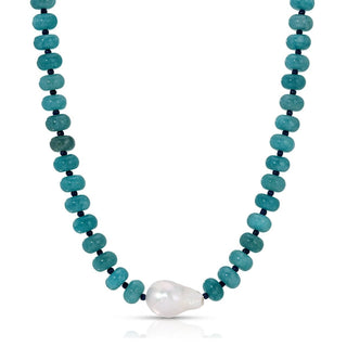 Splendid Iris Stone Necklace with Baroque Pearl
