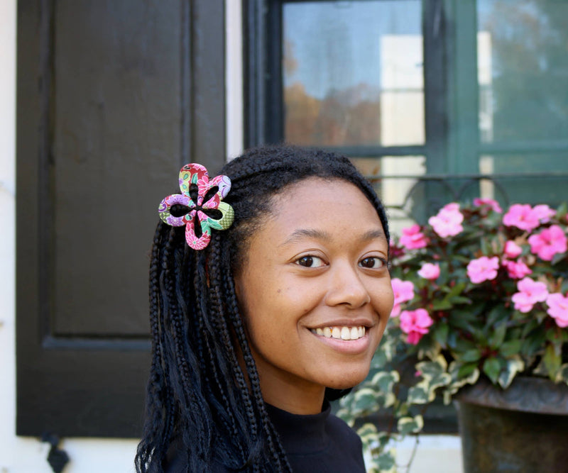 Kimono Clips 375a Open Petal Flower Assorted