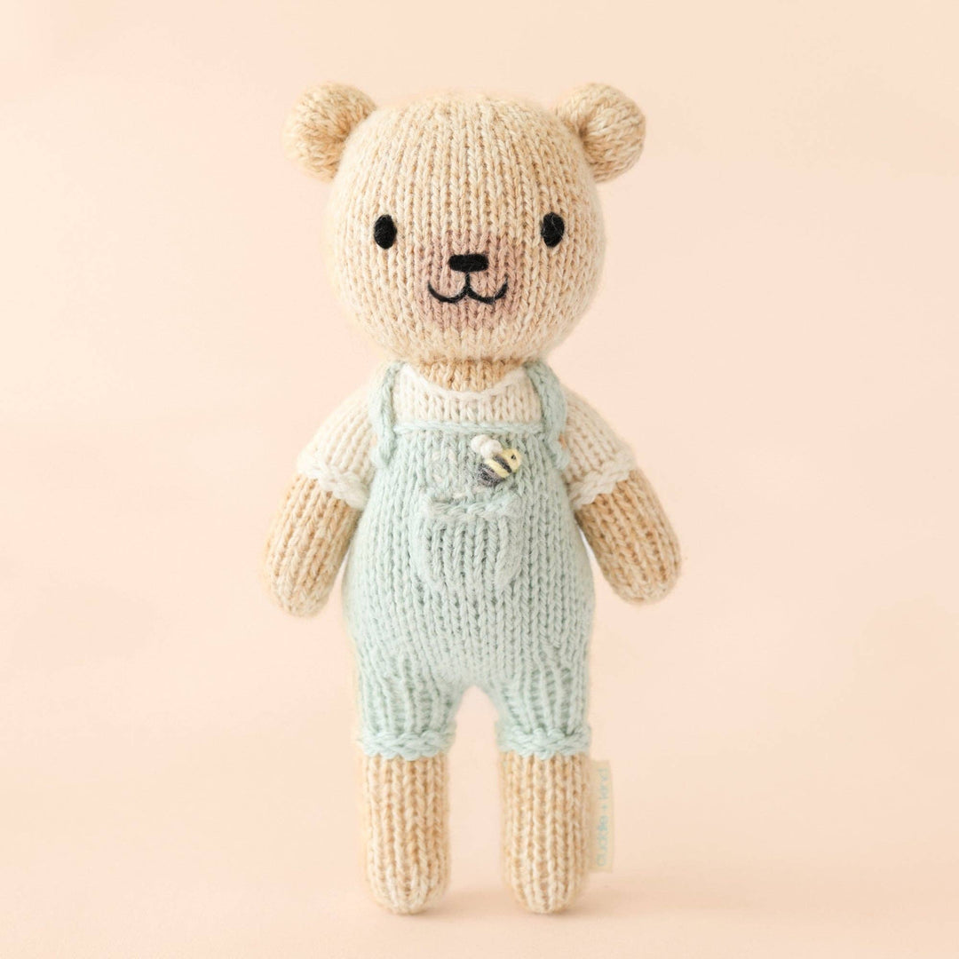 Cuddle+Kind Tiny Charlie the honey bear, gives 10 meals