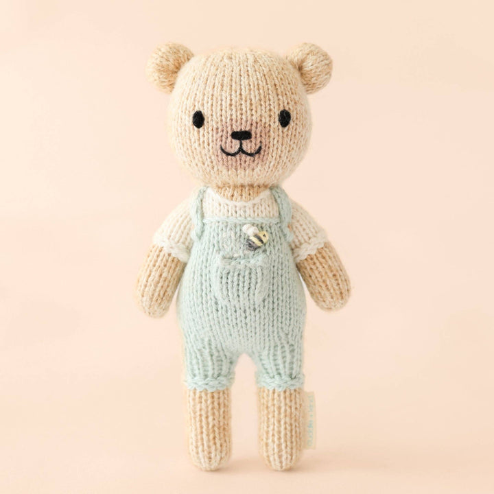 Cuddle+Kind Tiny Charlie the honey bear, gives 10 meals
