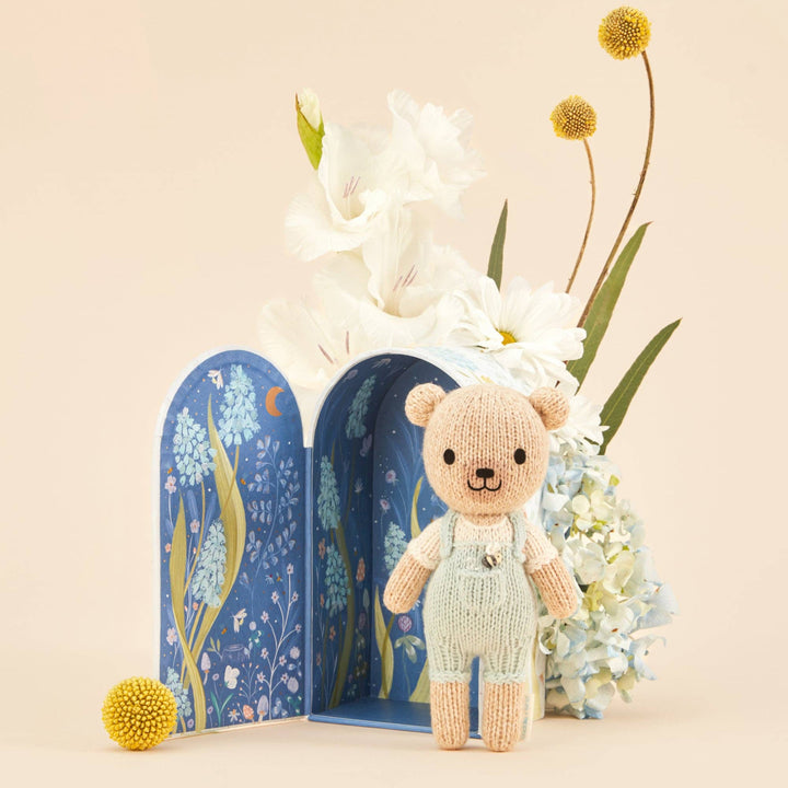 Cuddle+Kind Tiny Charlie the honey bear, gives 10 meals