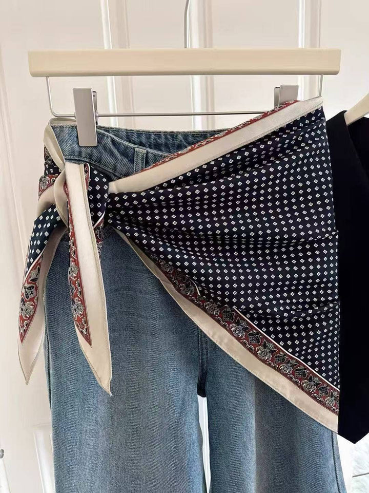 Printed Triangle Scarf – Bandana Style Wrap / Shawl