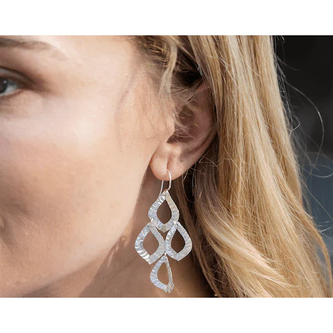 Erin Gray - Cabo Iris Earring in Silver Foil