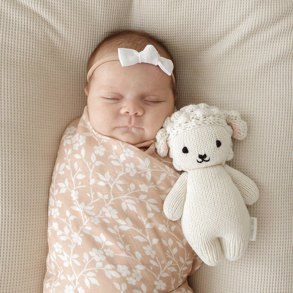 Cuddle+Kind Baby lamb, gives 5 meals