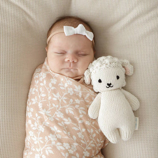 Cuddle+Kind Baby lamb, gives 5 meals
