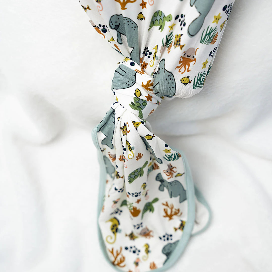 Emerson &amp; Friends Manatee Bamboo Swaddle Knotted Gown and Hat Newborn Baby Gift Set G-201
