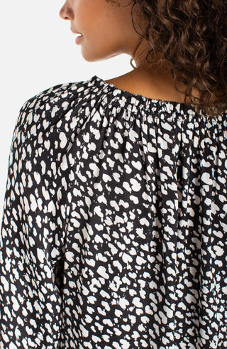 Liverpool 3/4 Sleeve Button Front Top W/ Ruffle Details - Black w/Cream Hearts