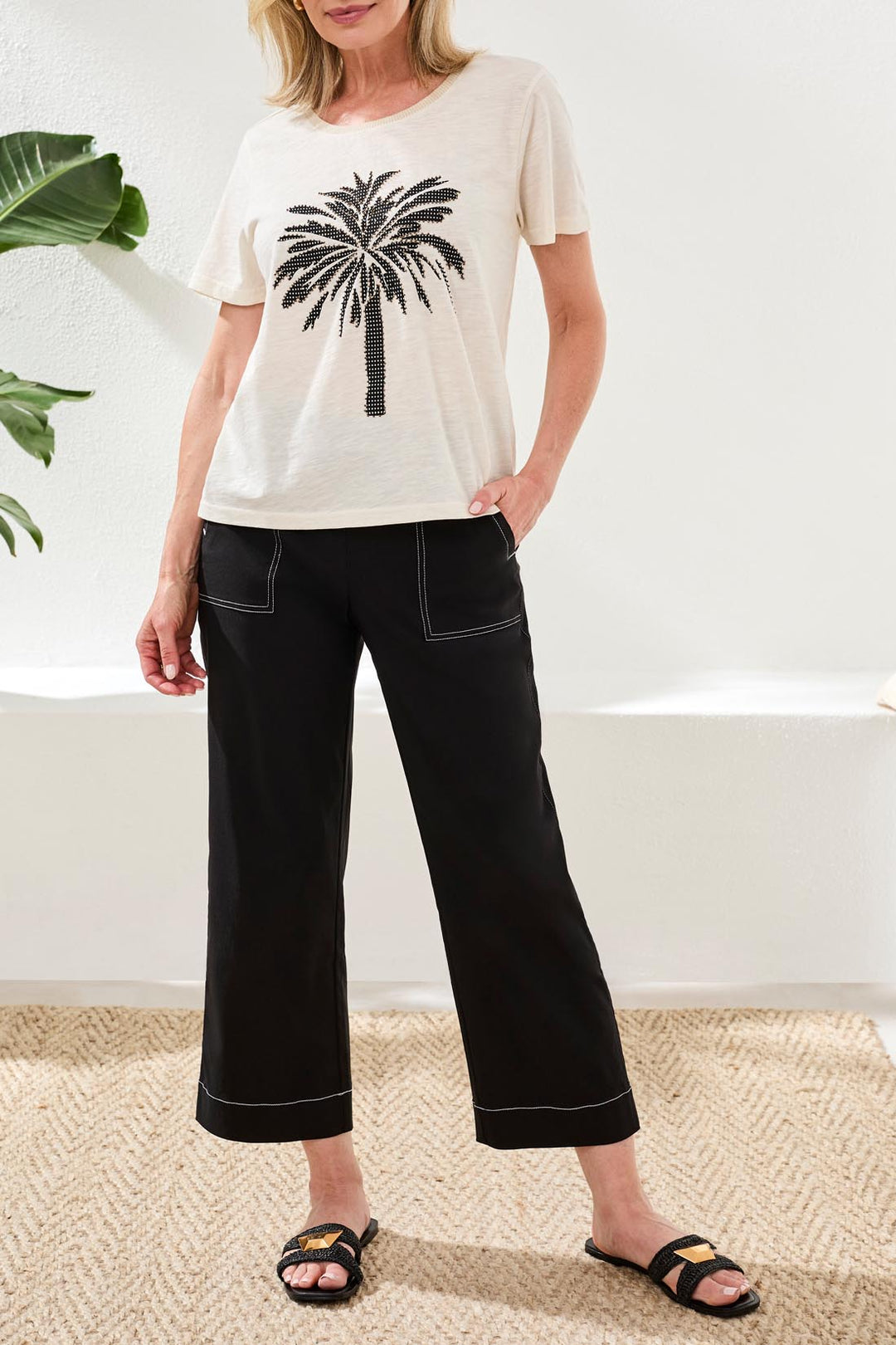 Tribal Short Sleeve Crew Neck Top With Graphic - Canvas