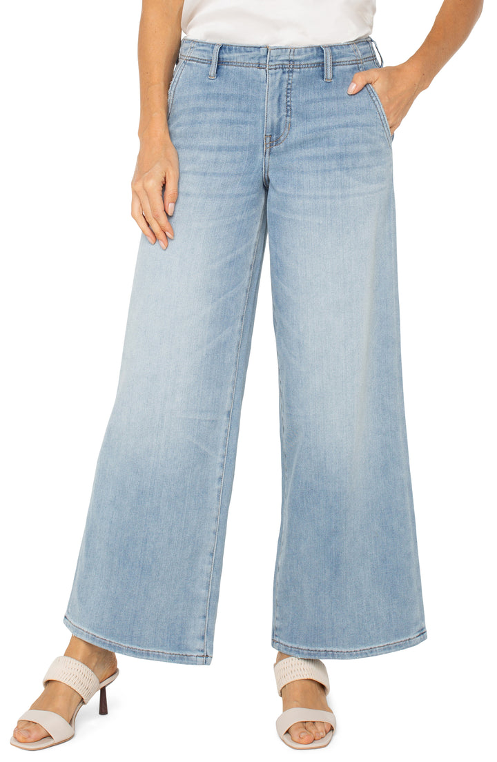 Liverpool Weekender Wide Leg 30" Inseam - Las Virgenes