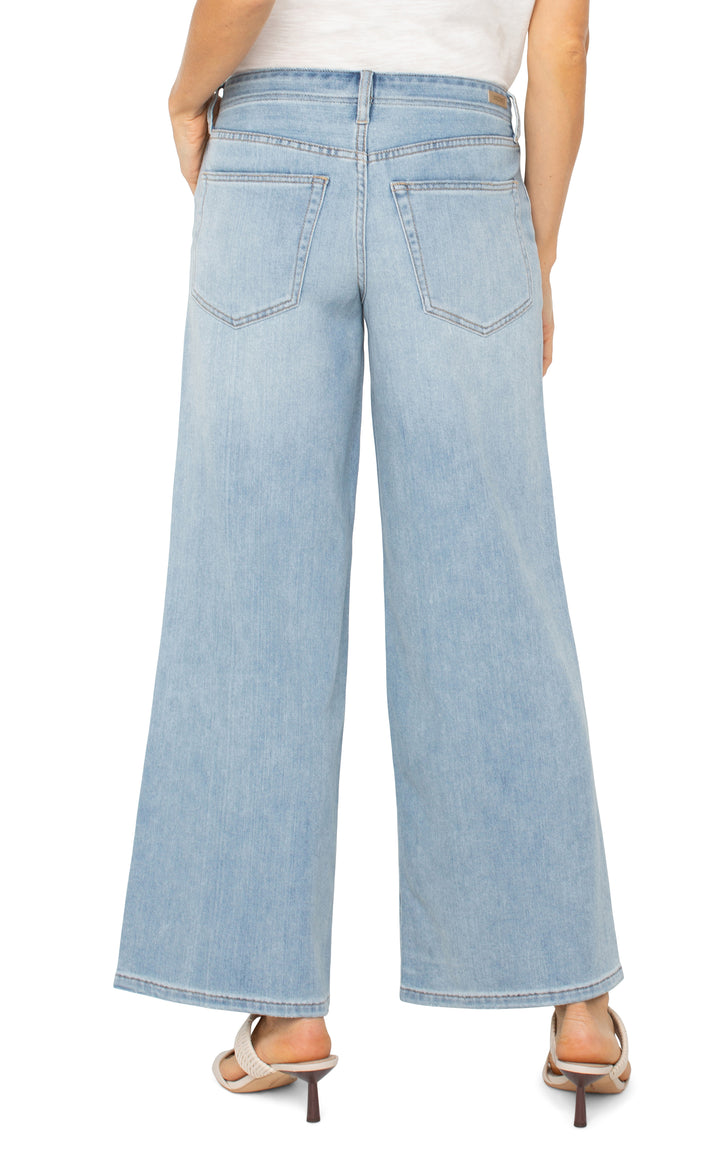 Liverpool Weekender Wide Leg 30" Inseam - Las Virgenes